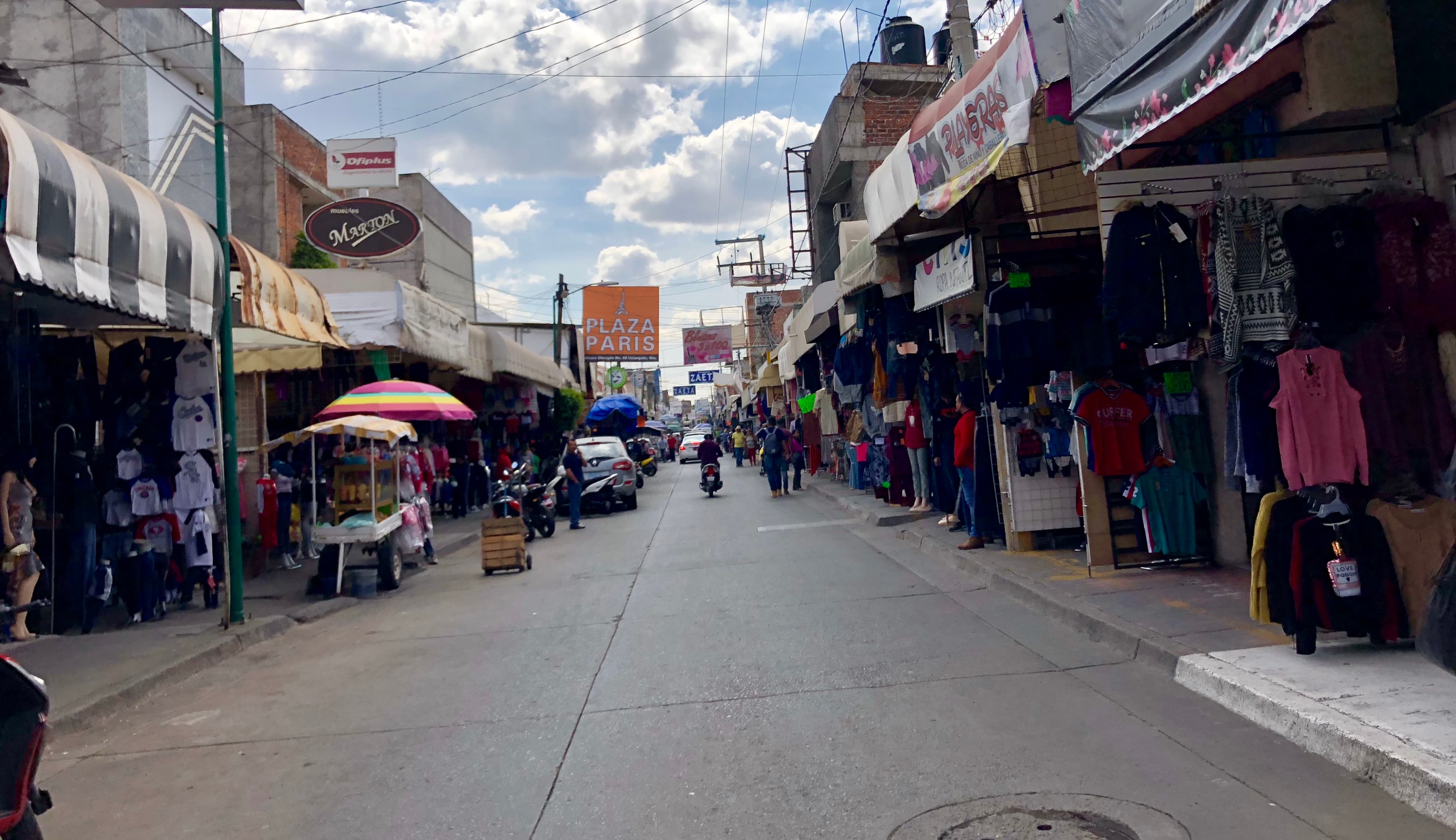 Calle principal de Uriangato